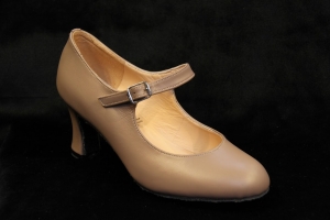 H No. 8238 2/2.5 inch Thick Heel